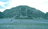 Nom du fichier : teotihuacan-4.jpg
Poids du fichier : 44Ko
Dimensions : 800x492
Ajouté le : 25 Juin 2004 teotihuacan-4.jpg