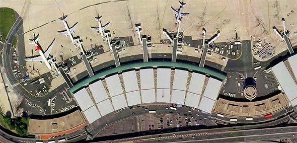 Terminal 2B  de l'Aéroport de Paris Charles de Gaulle