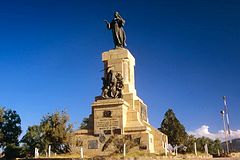 Monument aux Hrones de la Coronilla