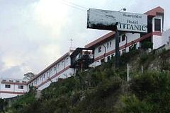 Hotel Titanic