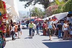 Panajachel, Calle Santander