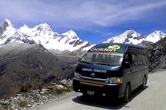 Mini Bus dans la Cordillre Blanche