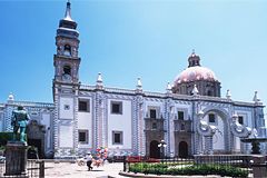 Eglise de Santa Rosa Viterbo