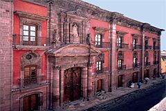 Casa del Mayorazgo de la Canal