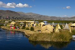 les Flottantes des Uros