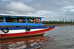 Bateau taxi