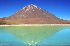 Laguna Verde et Volcan Licancabur