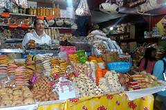 Mercado de Dulces y Artesanas